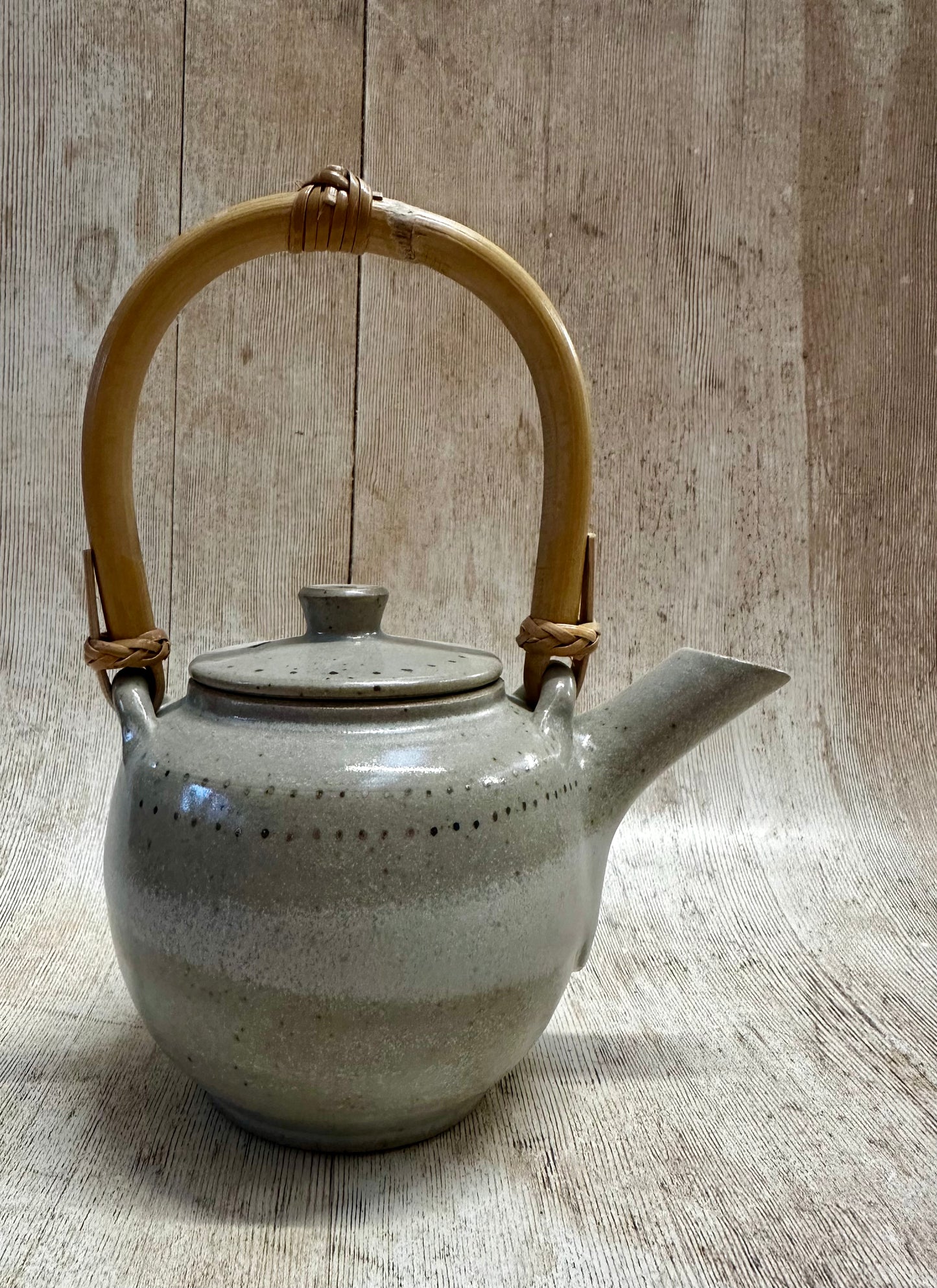 Tea Pot, 2 Cup, Bamboo handle (Platinum collection)