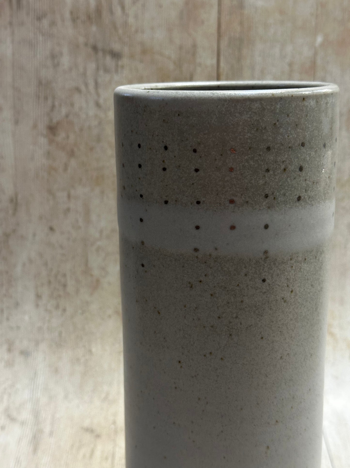 Cylinder Vase Medium (Platinum Collection)